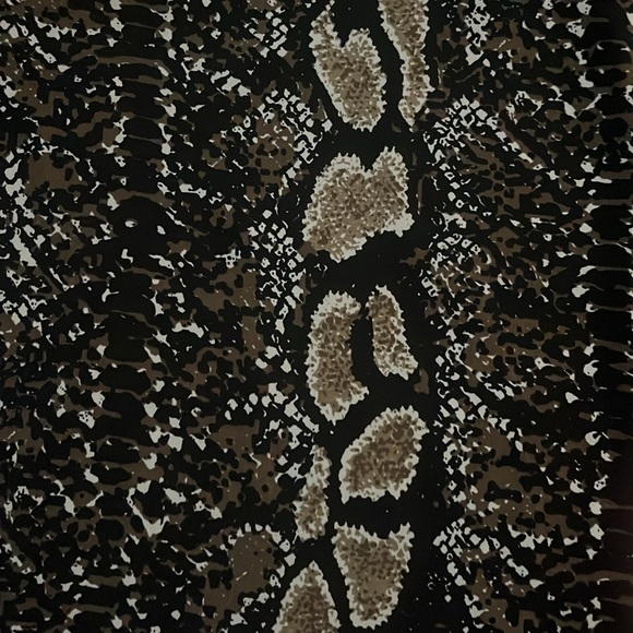 Vero Moda animal print satin top - Picture 2 of 4